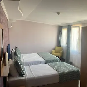Otel Safran