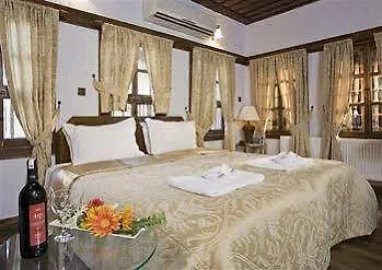 Anemon Koleksiyon Kula Otel 2*,